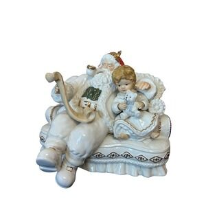 Heritage Mint 2003 Santa Claus Sitting With‎ Child Figurine Porcelain Gold Trim